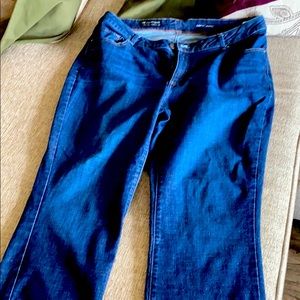 Boot cut jeans